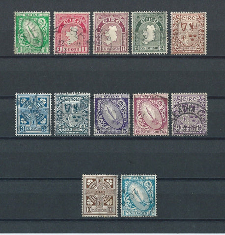 IRELAND 1922/34 SG 71/82 USED Cat £55