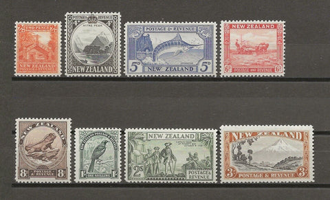 NEW ZEALAND 1941/42 SG 580/90 MINT Cat £245