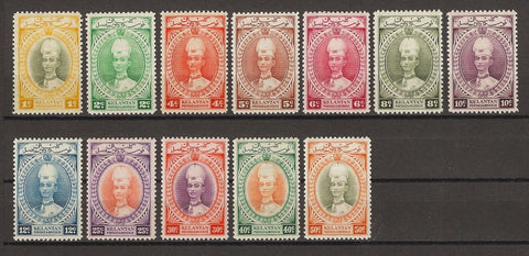 MALAYA/KELANTAN 1937/40 SG 40/51 MINT Cat £275