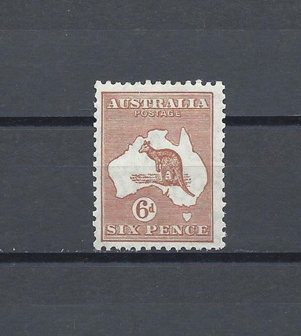 AUSTRALIA 1931/36 SG 132 MNH Cat £42